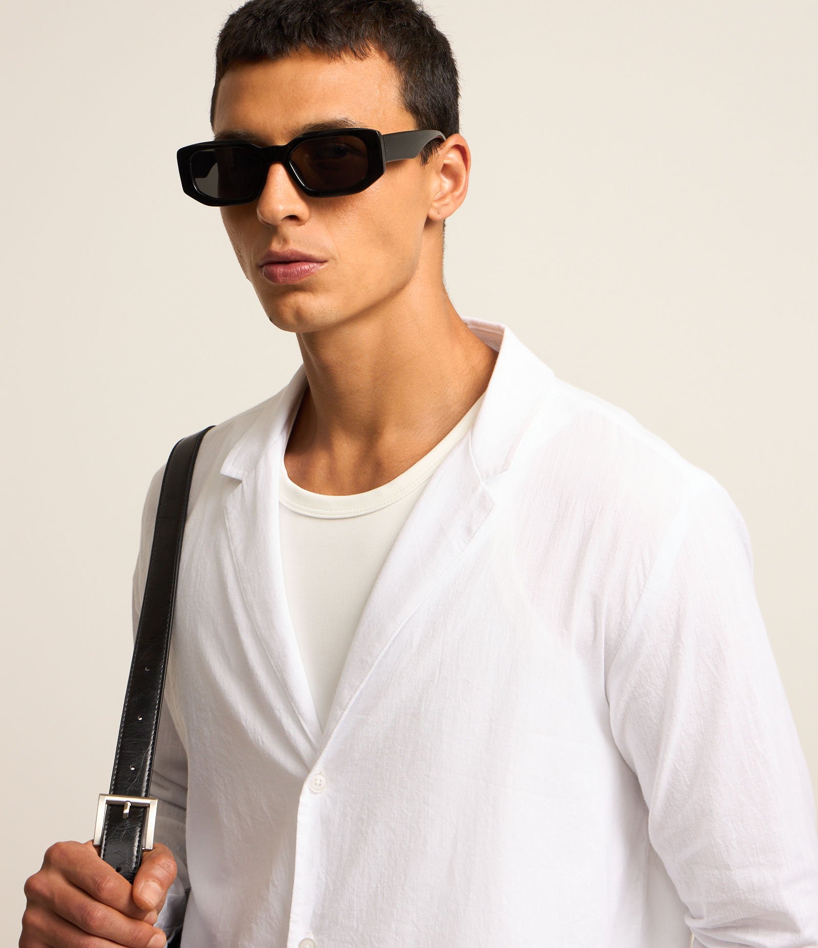 Camisa Regular em Viscolinho Gola com Lapela Branco 3