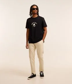 Calça Masculina Skinny em Sarja com Elastano