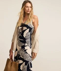 Vestido Evasê Midi em Viscose com Estampa Folhagem Abacaxi