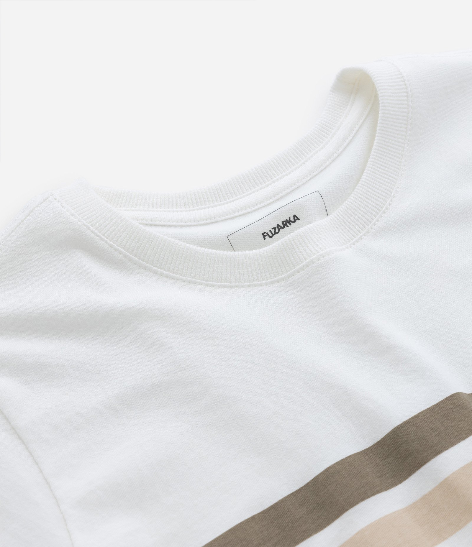 Camiseta Infantil com Listras e Etiqueta - Tam 05 a 14 Anos Branco 3