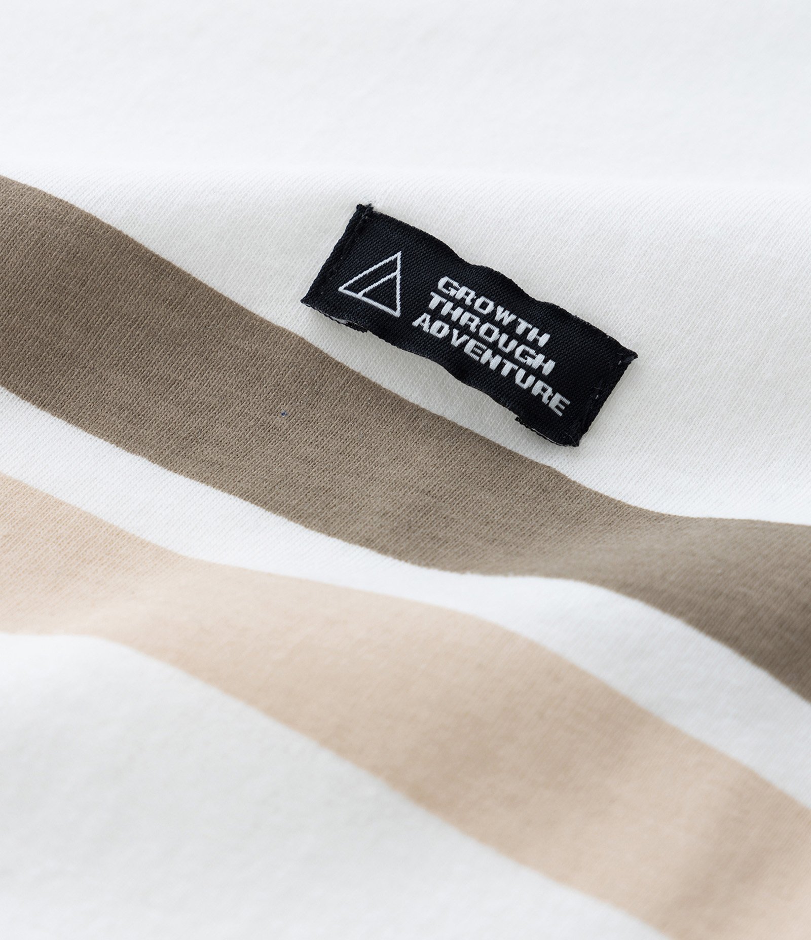 Camiseta Infantil com Listras e Etiqueta - Tam 05 a 14 Anos Branco 4