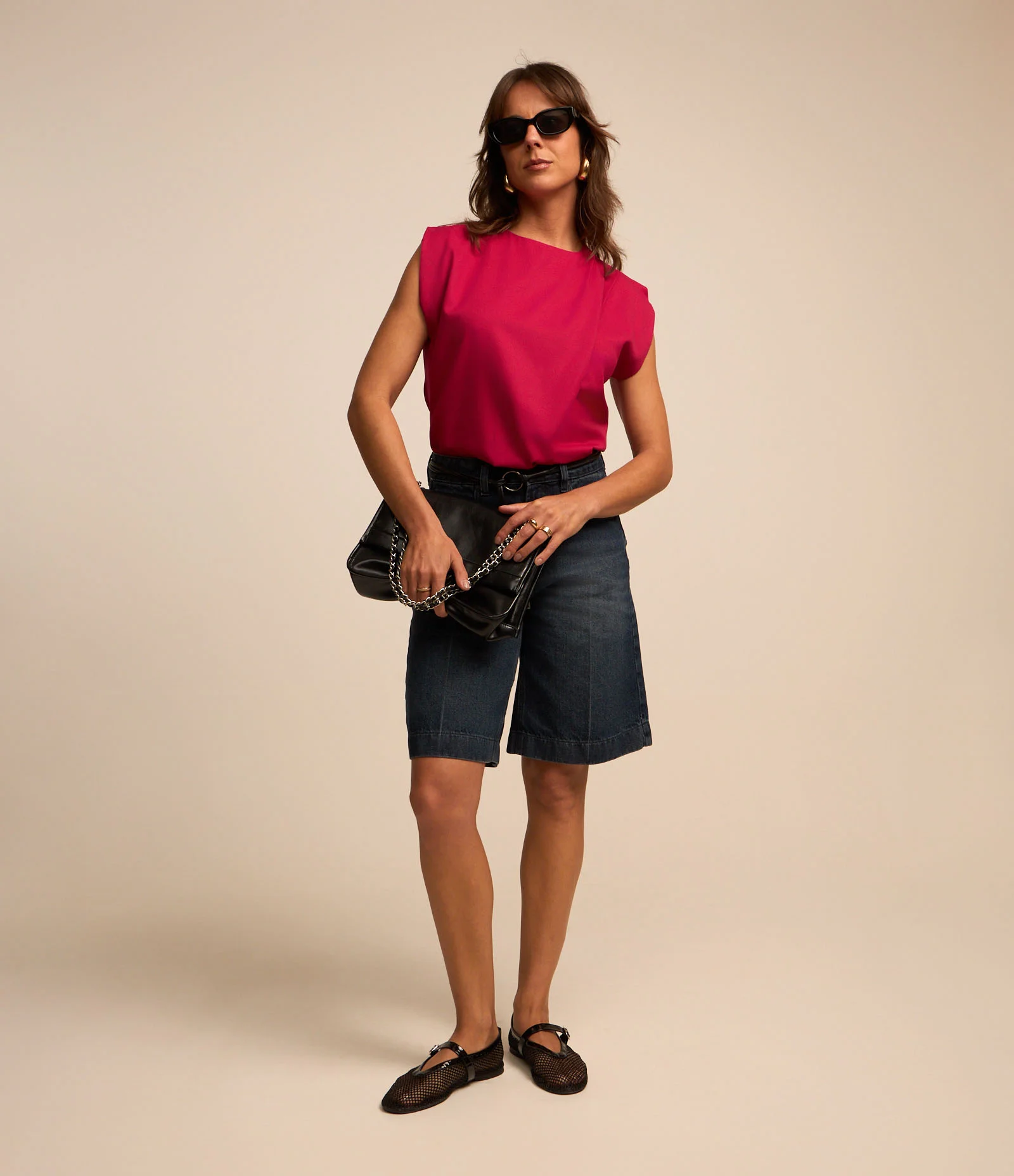 Blusa Sem Manga em Crepe com Franzido no Ombro Vermelho 2