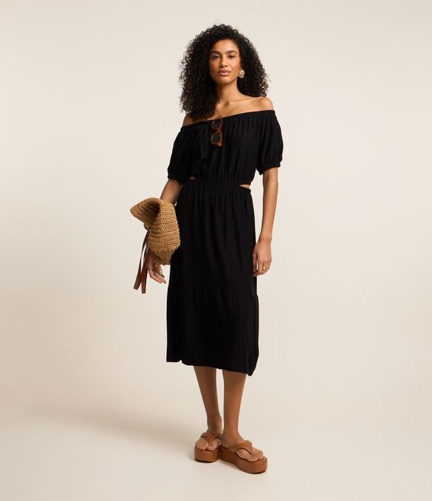 Vestido Midi Ombro a Ombro com Abertura Vazada na Lateral