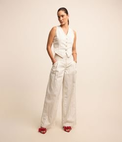 Calça Wide Leg em Sarja com Listras e Pregas