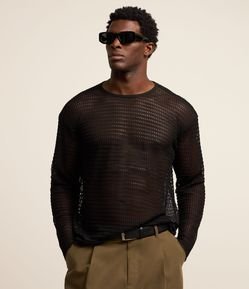 Suéter com Textura Crochê Telada