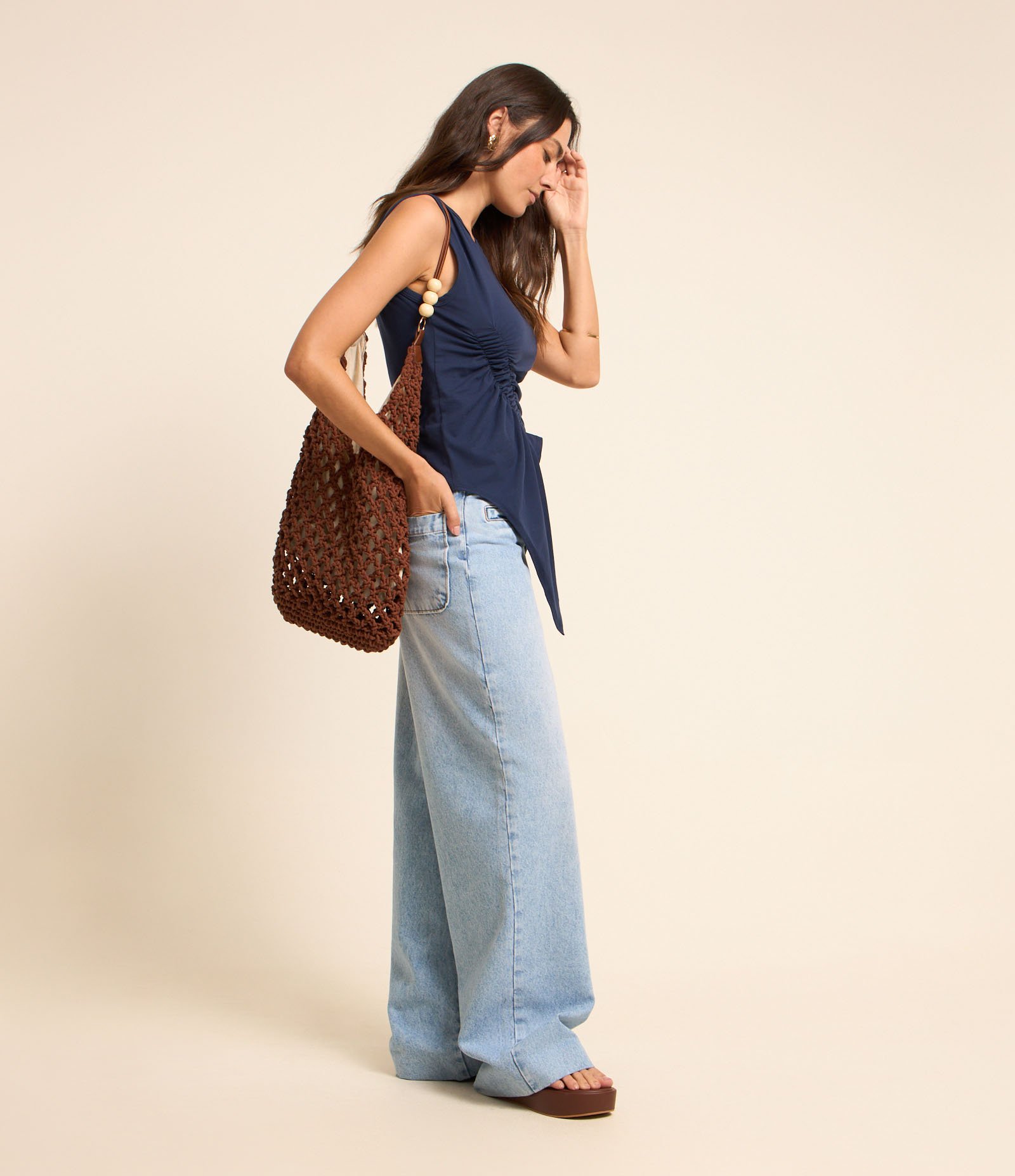 Blusa sem Manga em Algodão com Franzido e Lateral Alongada Azul 5