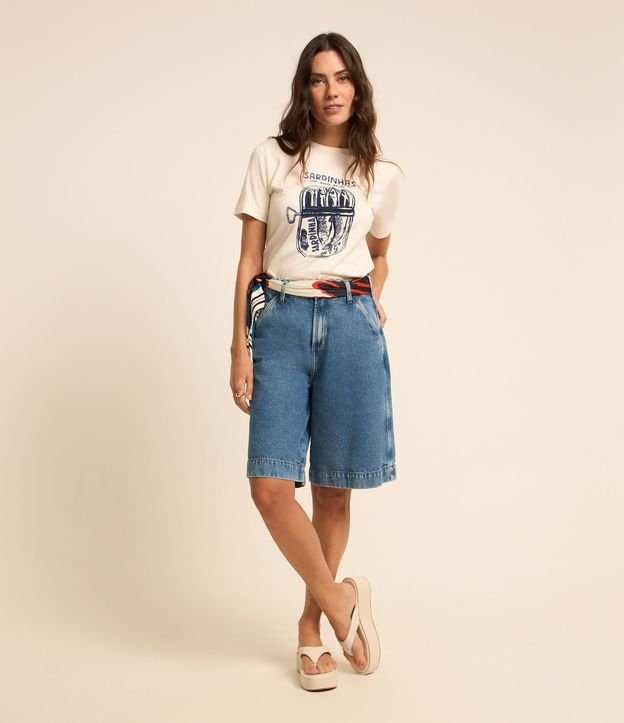 Camiseta em Viscose com Estampa Sardinhas