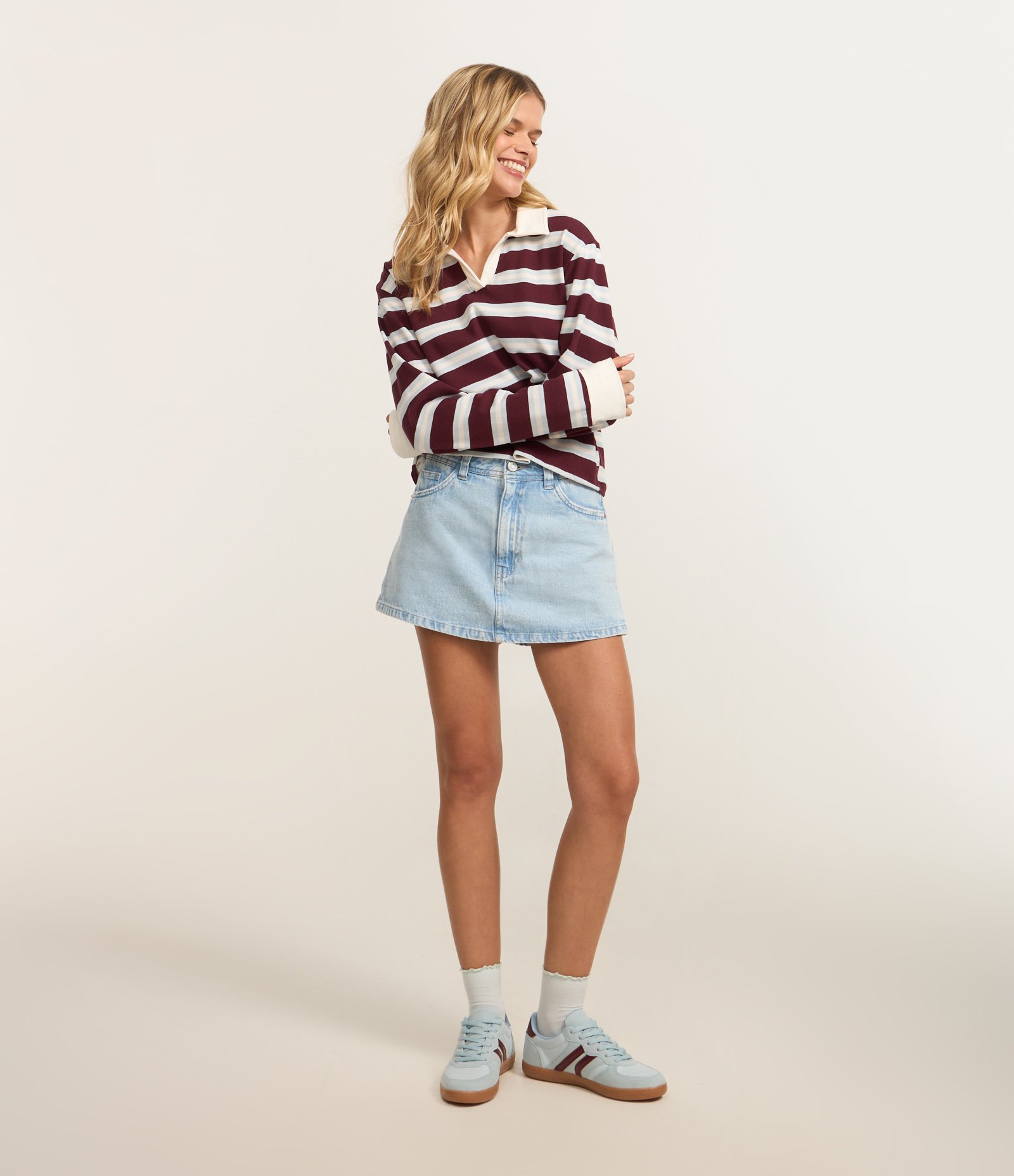 Short Saia Curto em Jeans com Cintura Alta Azul 1