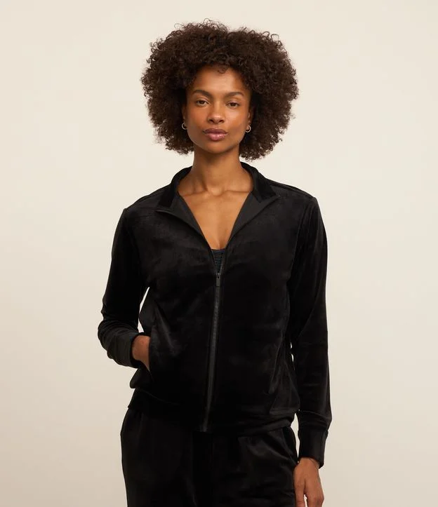 Cor: Preto | Tamanho: M