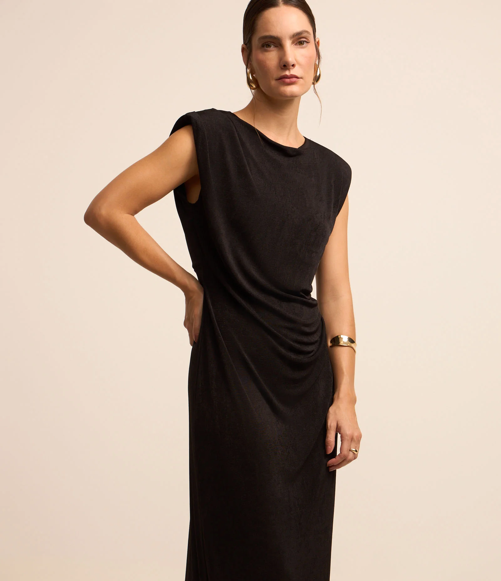 Vestido Sem Manga em Jersey com Franzido e Vazado Preto 1