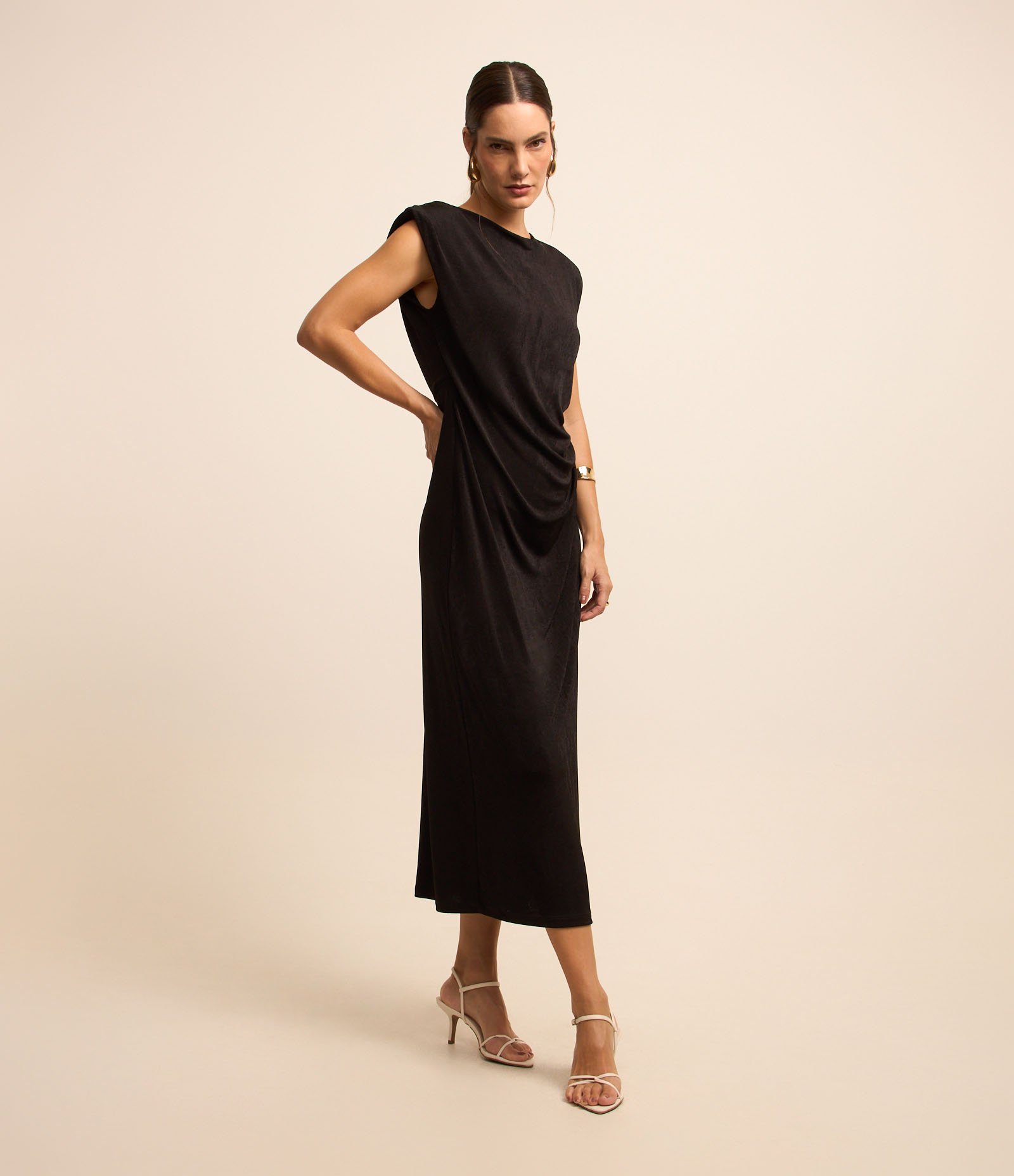 Vestido Sem Manga em Jersey com Franzido e Vazado Preto 3