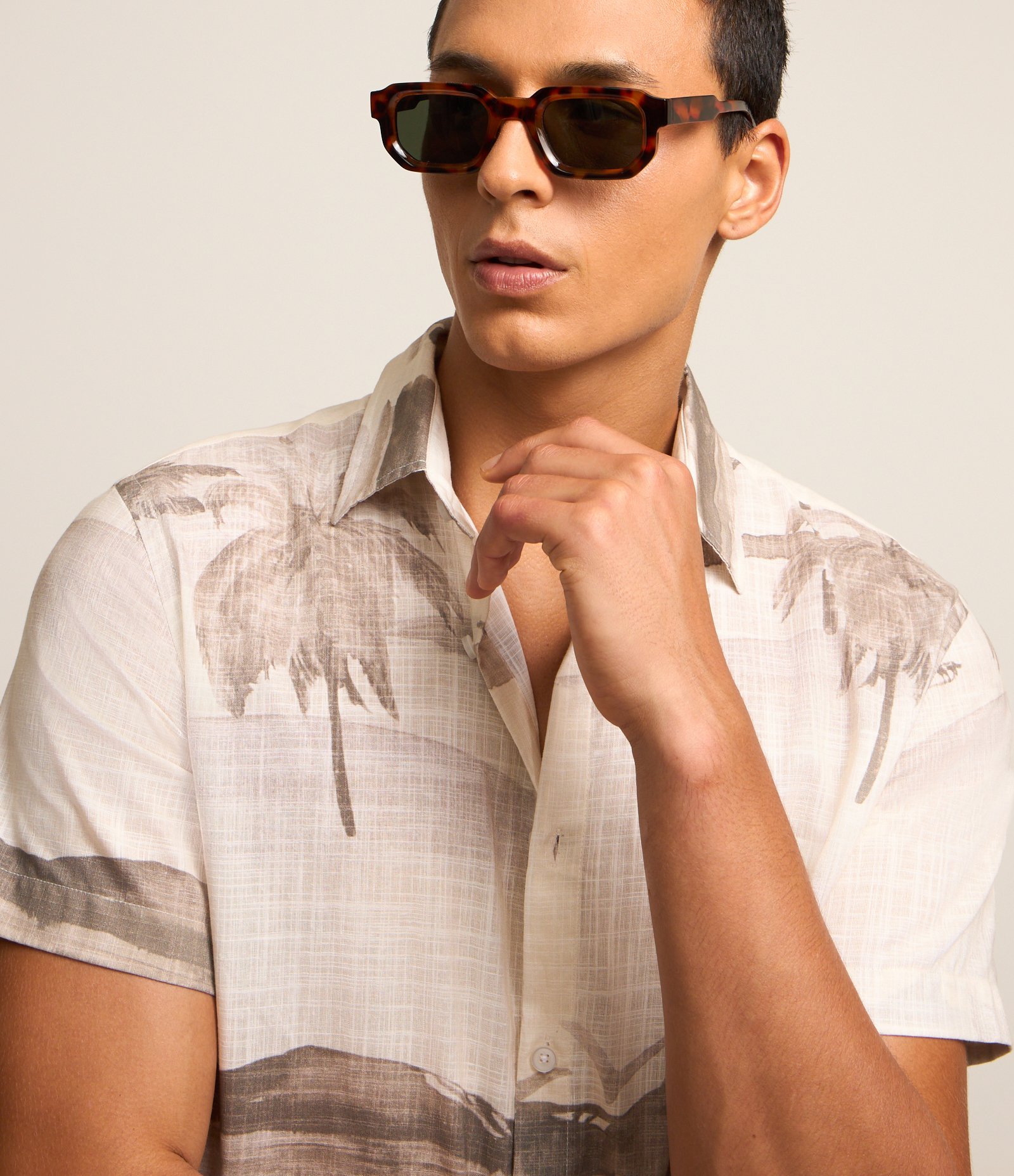 Camisa Regular em Voil com Estampa de Praia Off White 3