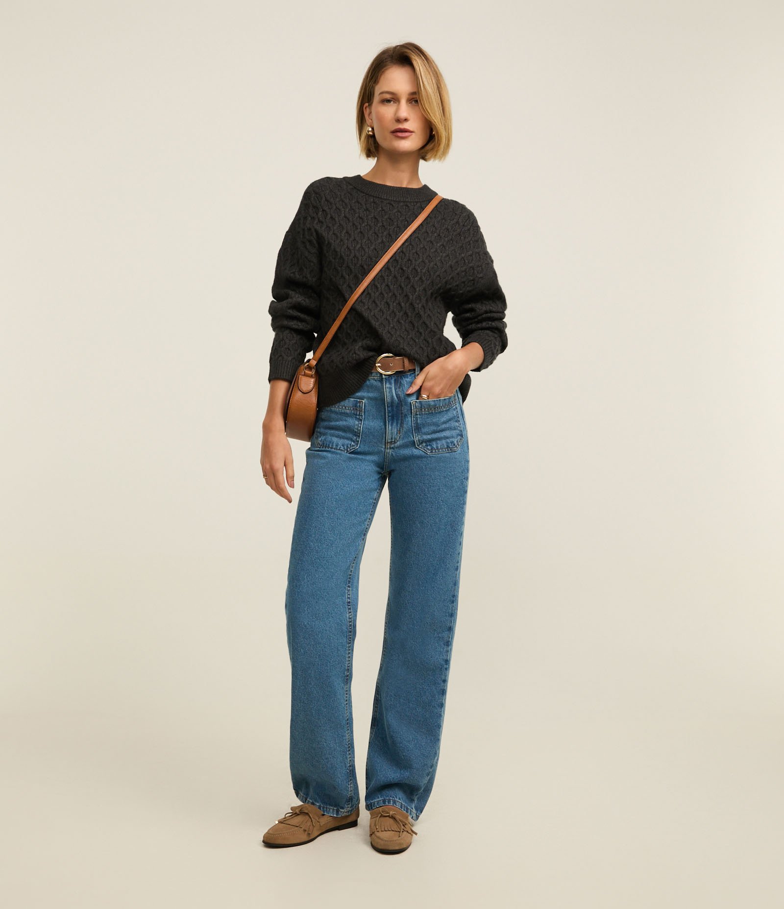 Suéter Manga Longa em Tricot com Textura Colmeia Cinza 2