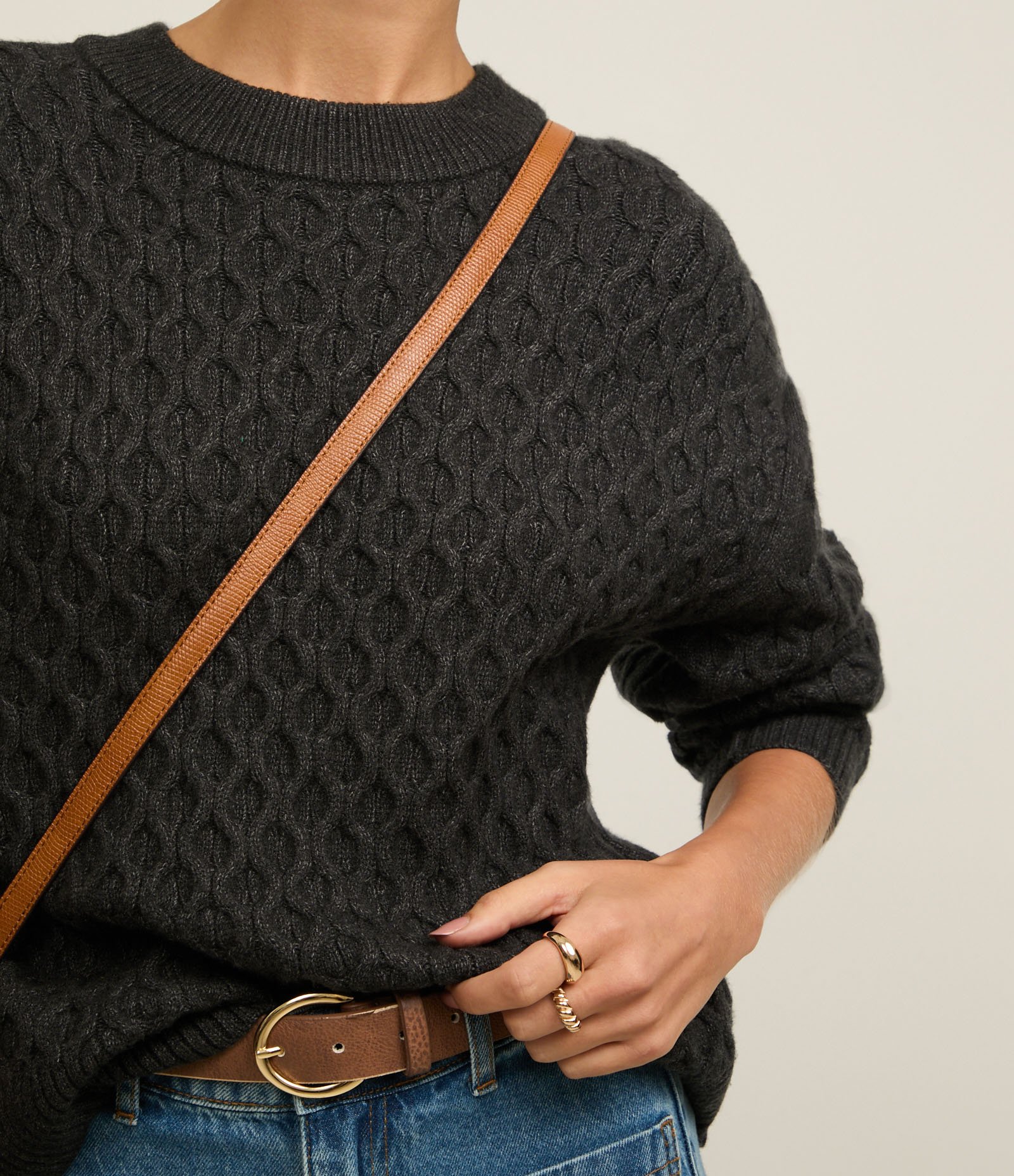 Suéter Manga Longa em Tricot com Textura Colmeia Cinza 3