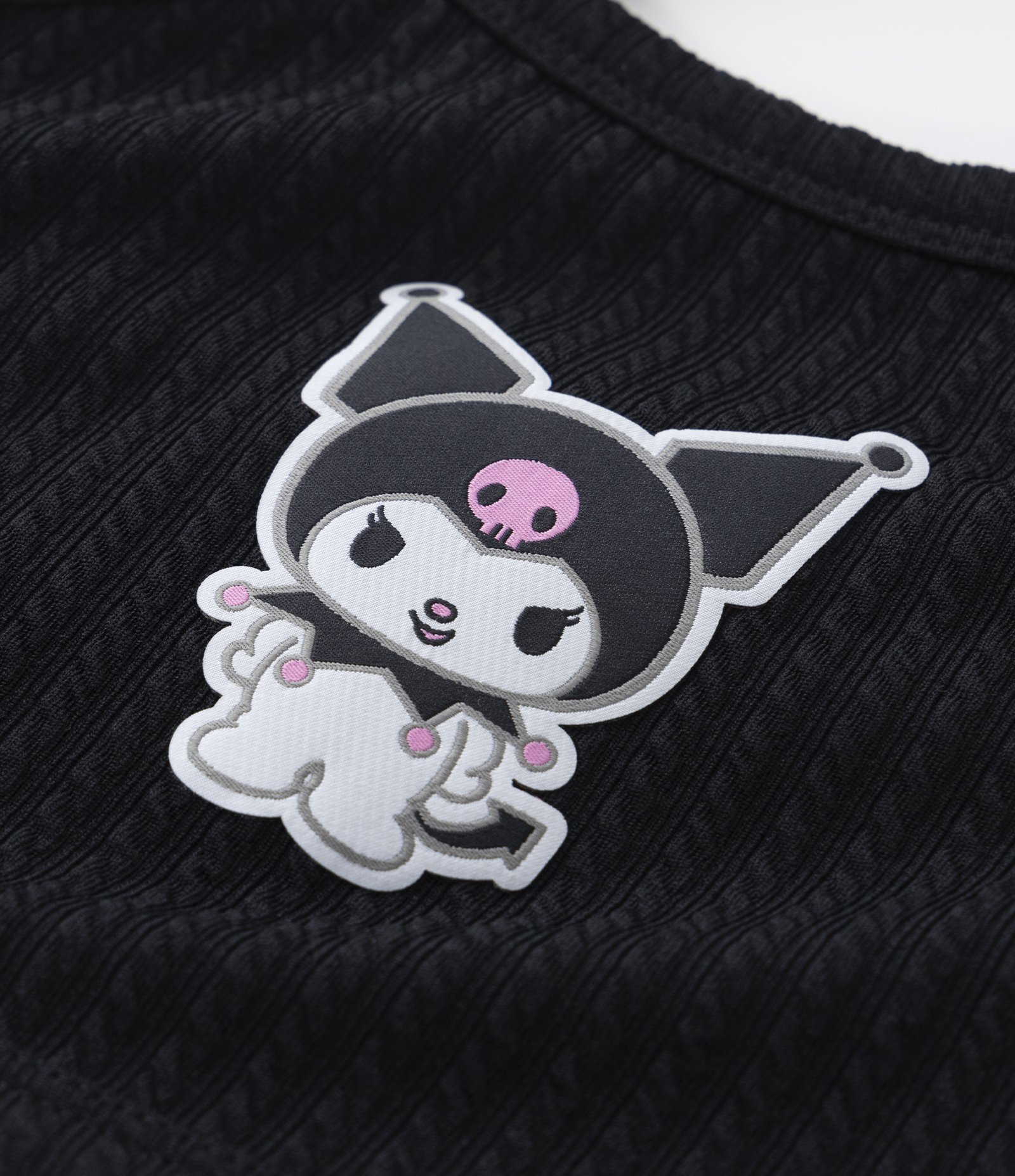 Biquíni Infantil com Proteção UV e Estampa Kuromi - Tam 5 a 14 Anos Preto 6