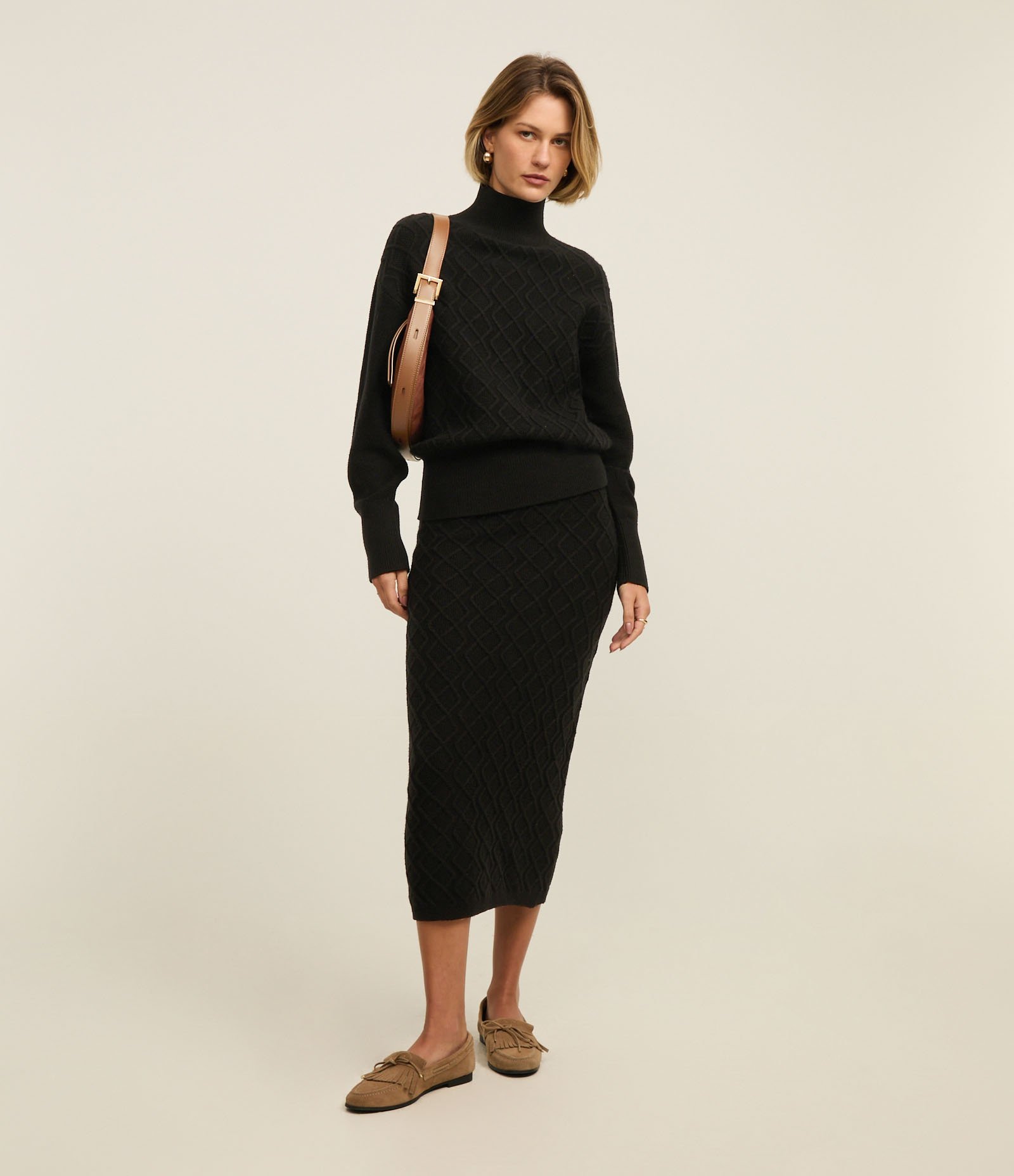 Suéter em Tricot com Gola Alta e Bordado de Losangos Preto 2