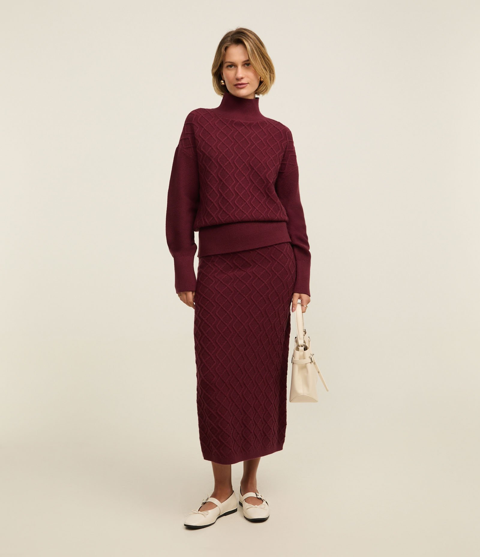 Suéter em Tricot com Gola Alta e Bordado de Losangos Vermelho 2
