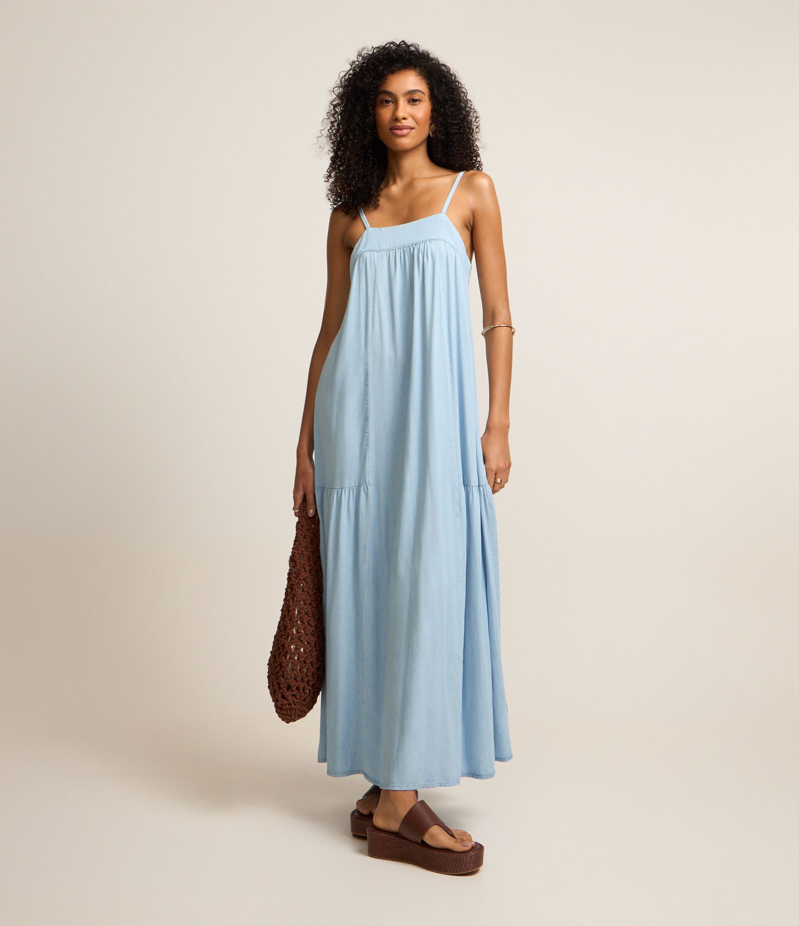 Vestido Longo em Jeans Amarração e Fenda Azul 1
