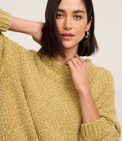 Suéter em Chenille com Gola Redonda