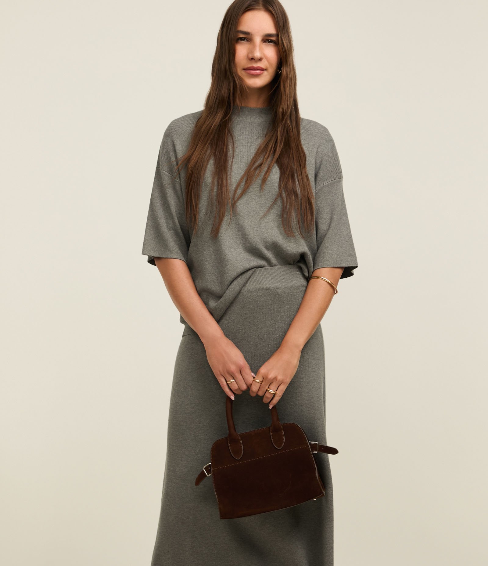 Saia Evasê Midi em Tricô com Caimento Leve 4