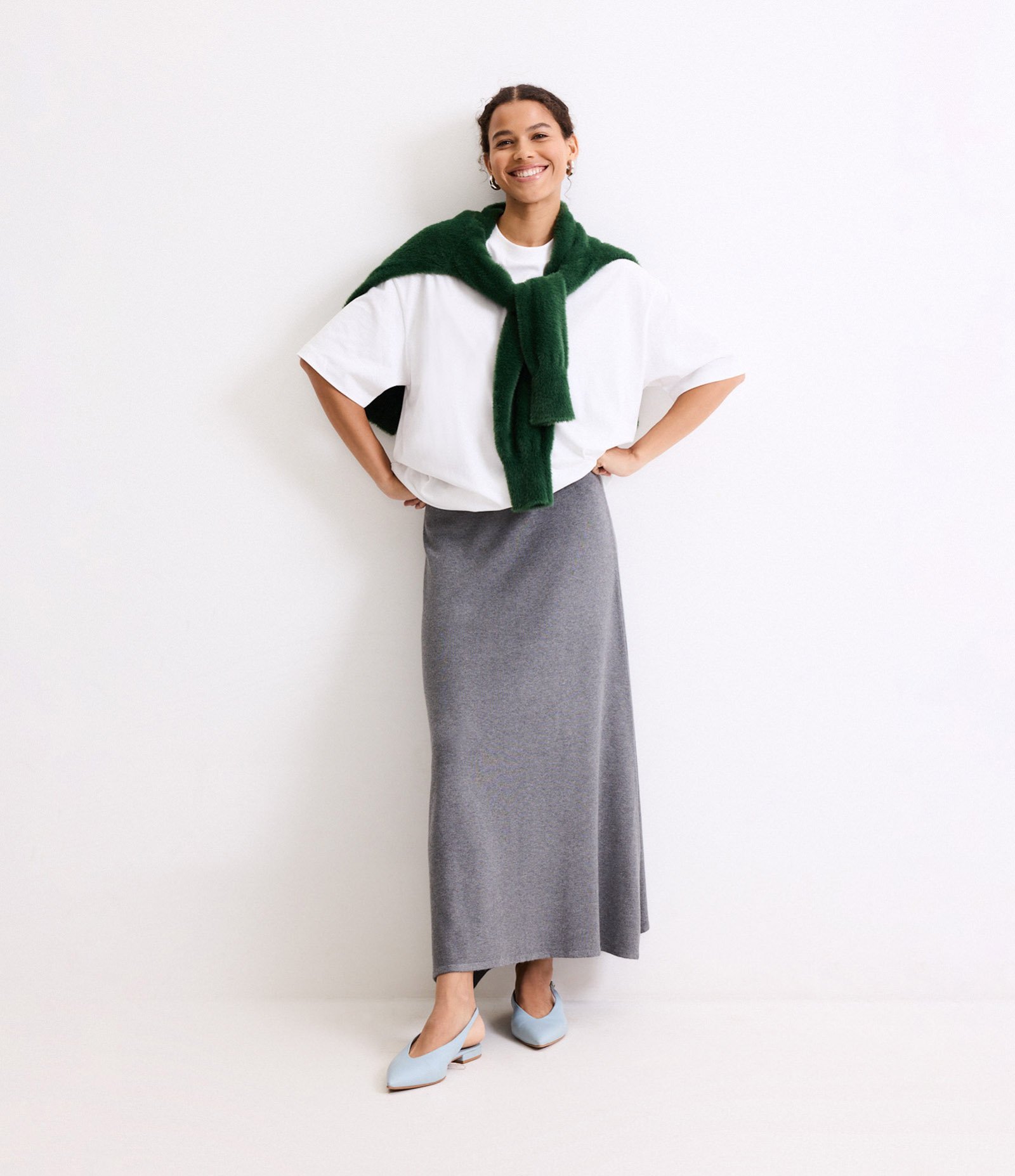 Saia Evasê Midi em Tricô com Caimento Leve 2