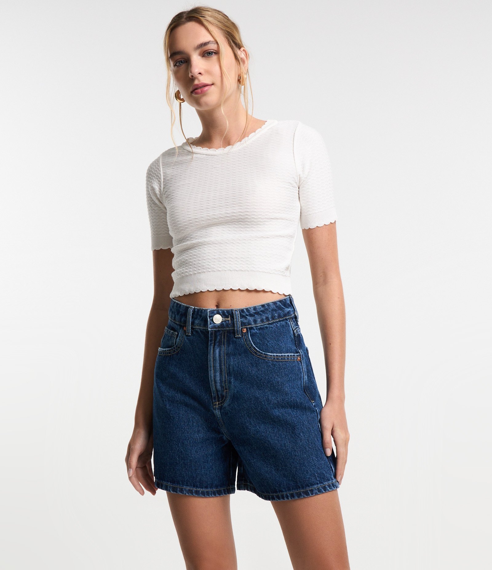 Short Mom em Jeans com Cintura Alta Azul Escuro 2