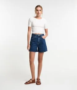 Short Mom em Jeans com Cintura Alta