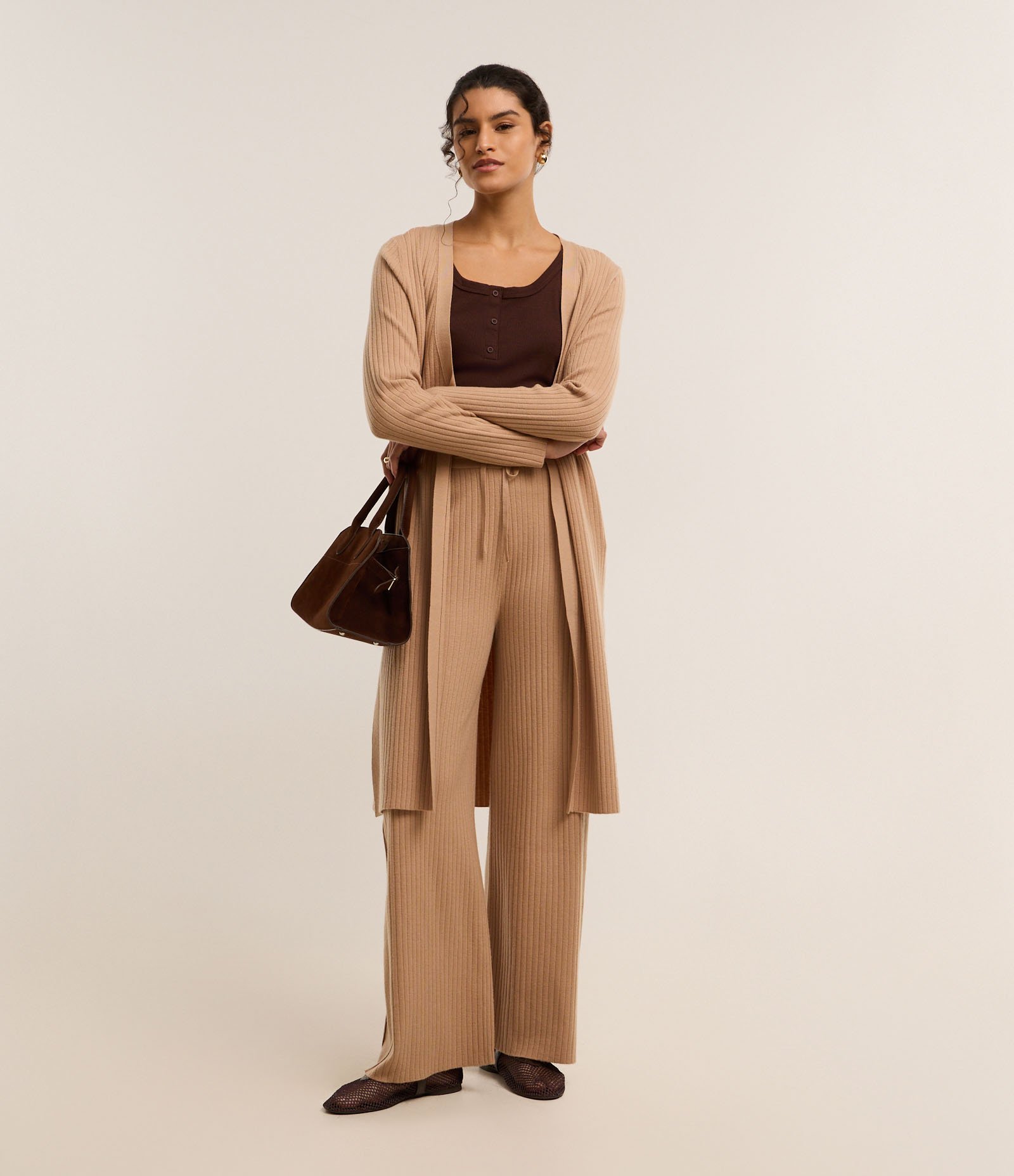 Calça Reta Cintura Alta em Tricô Canelado com Amarração Marrom 5