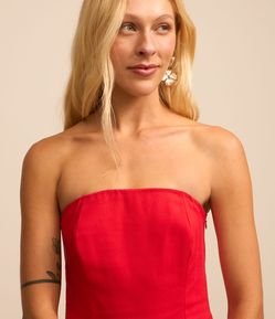 Macacão Reto em Viscolinho Tomara que Caia com Lastex nas Costas