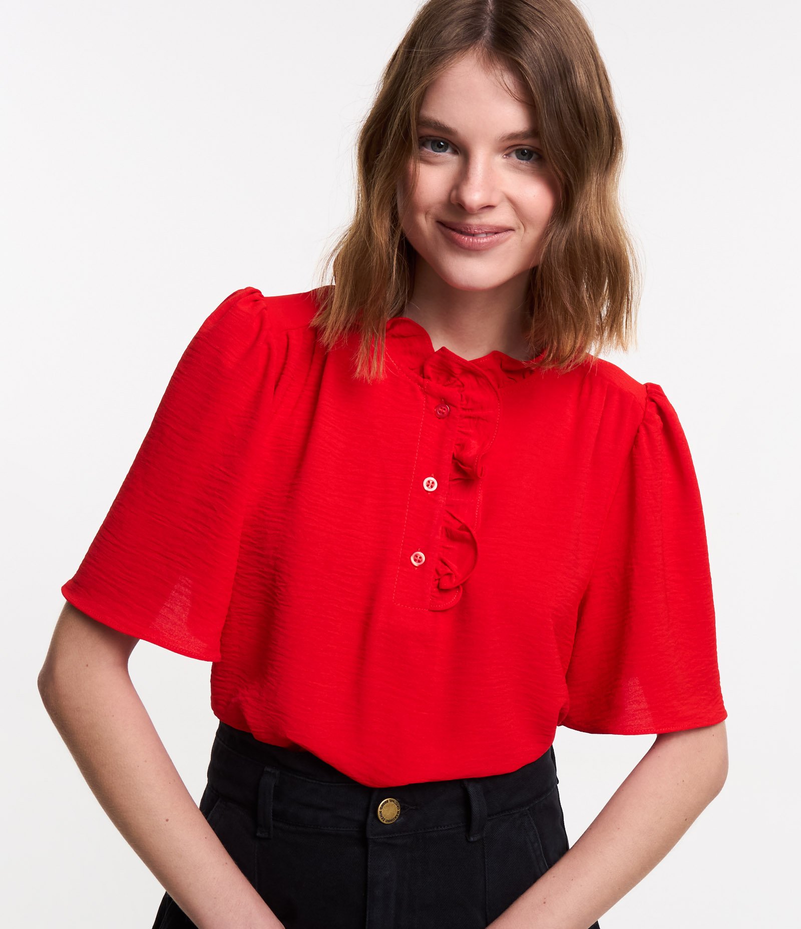 Blusa com Gola Babado e Mangas Bufantes Vermelho 1