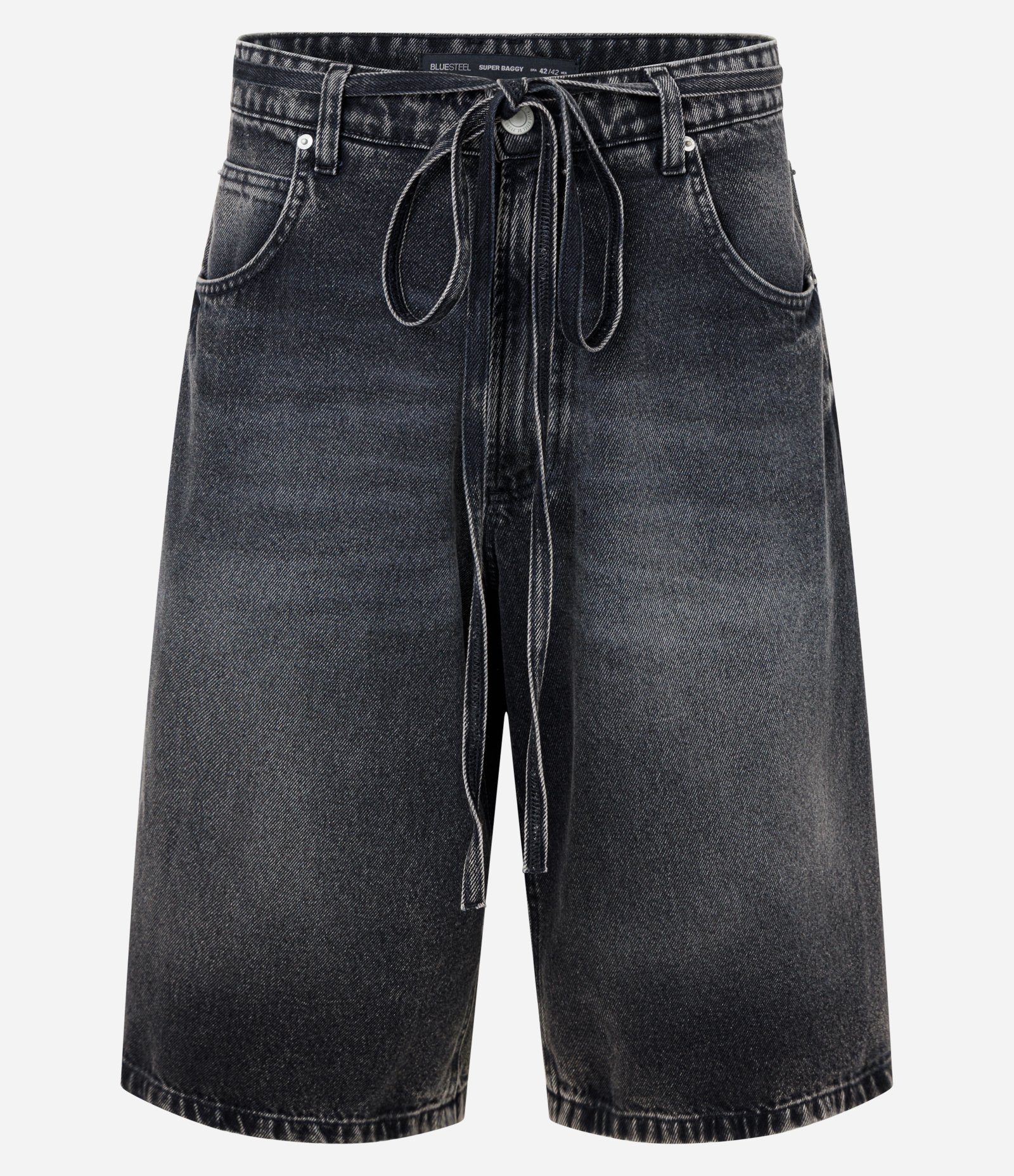 Bermuda Jorts Super Baggy  em Jeans com Cinto Amarração Preto 5