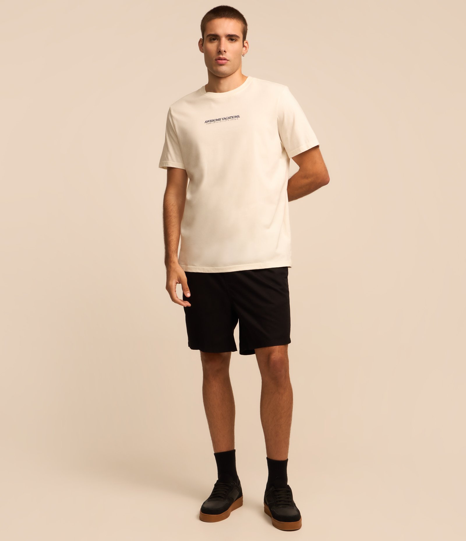 Camiseta Comfort em Algodão com Estampa Branco 2
