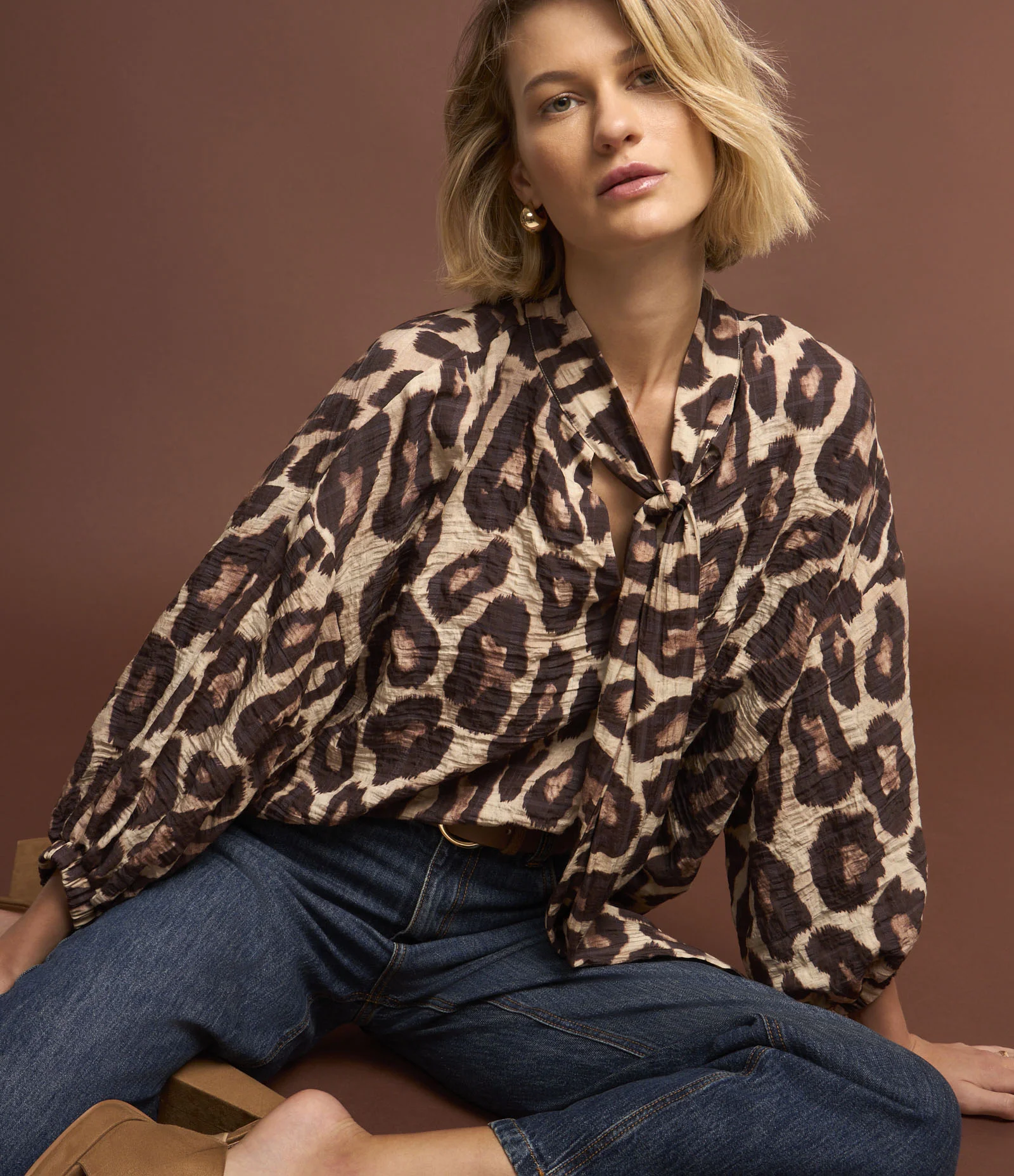 Blusa em Voil com Estampa Animal Print Marrom 1