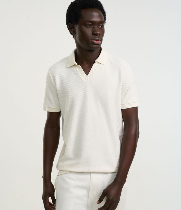 Camiseta Polo Comfort em Algodão com Textura