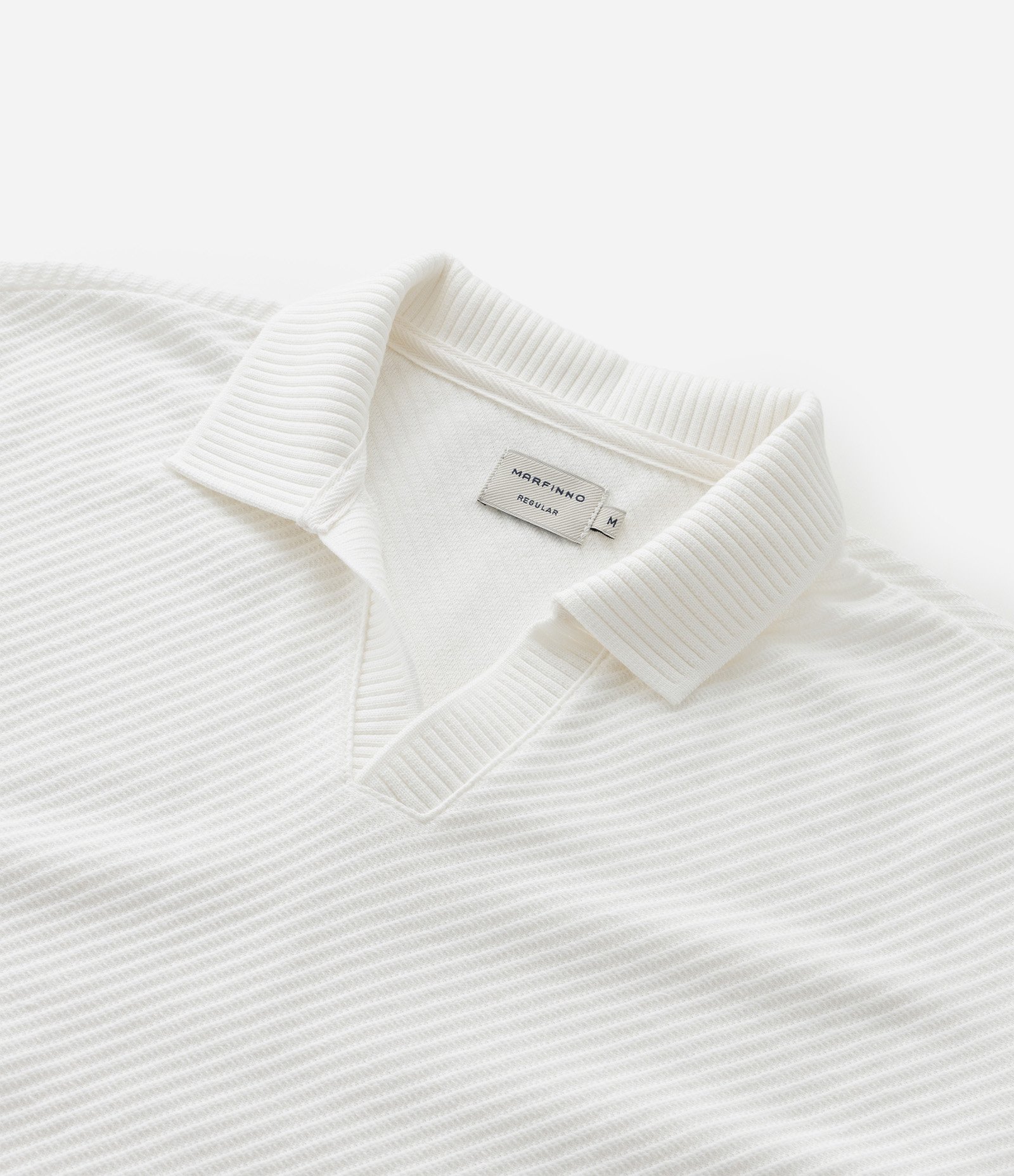 Camisa Polo Comfort em Algodão com Textura Branco 8