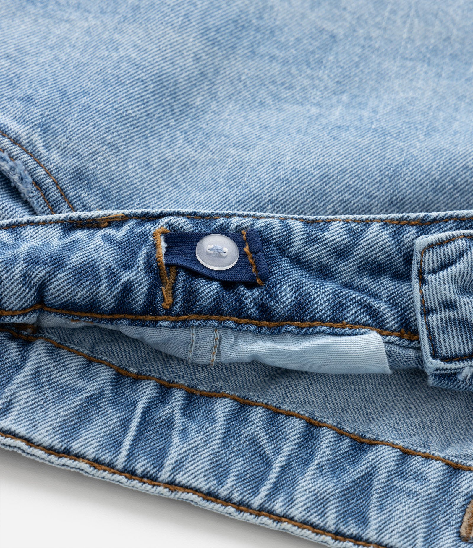 Bermuda Jeans Marmorizado e Barra Cortada Curve & Plus Size Azul 8