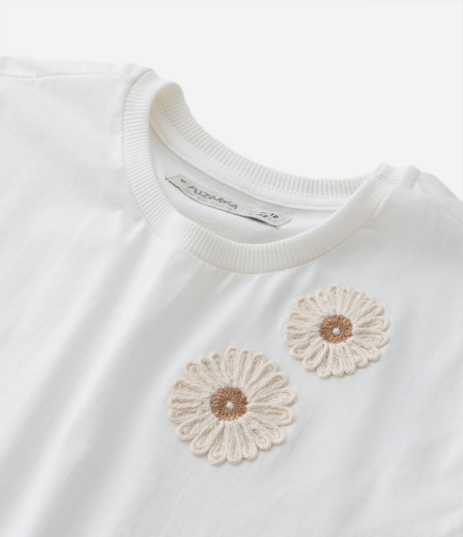 Blusa Infantil com Bordado de Florzinhas e Babados - Tam 5 a 14 Anos Branco 5