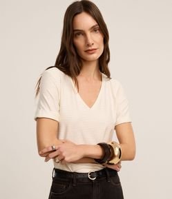 Blusa em Viscose com Listras Horizontais e Decote em V