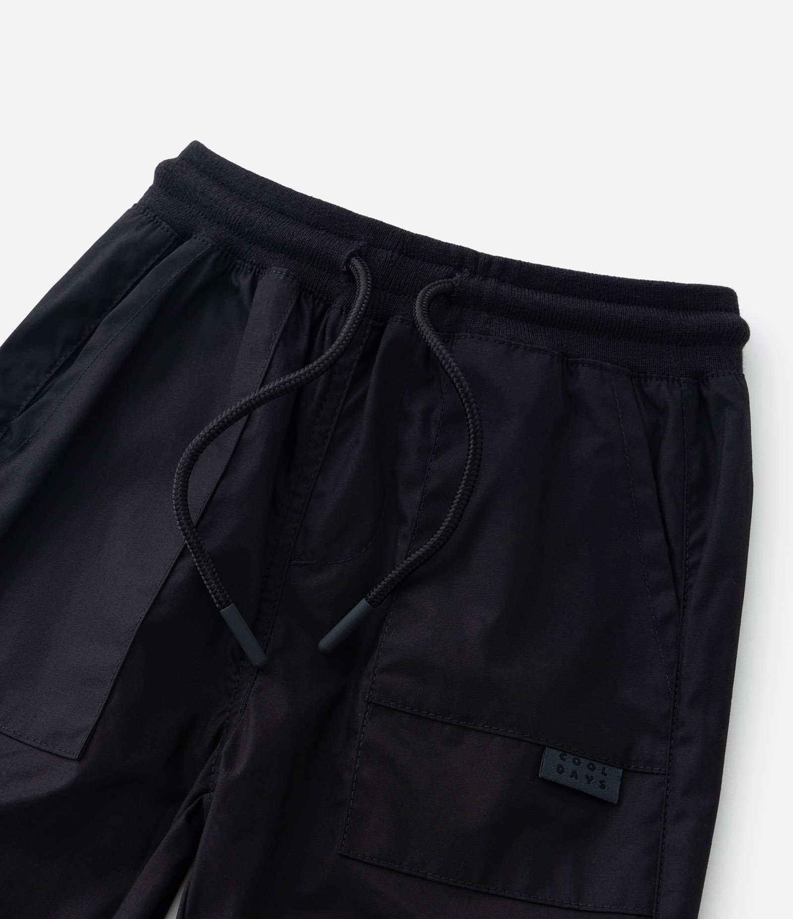 Calça Infantil em Sarja com Bolsos e Recortes - Tam 1 a 5 anos Preto 5