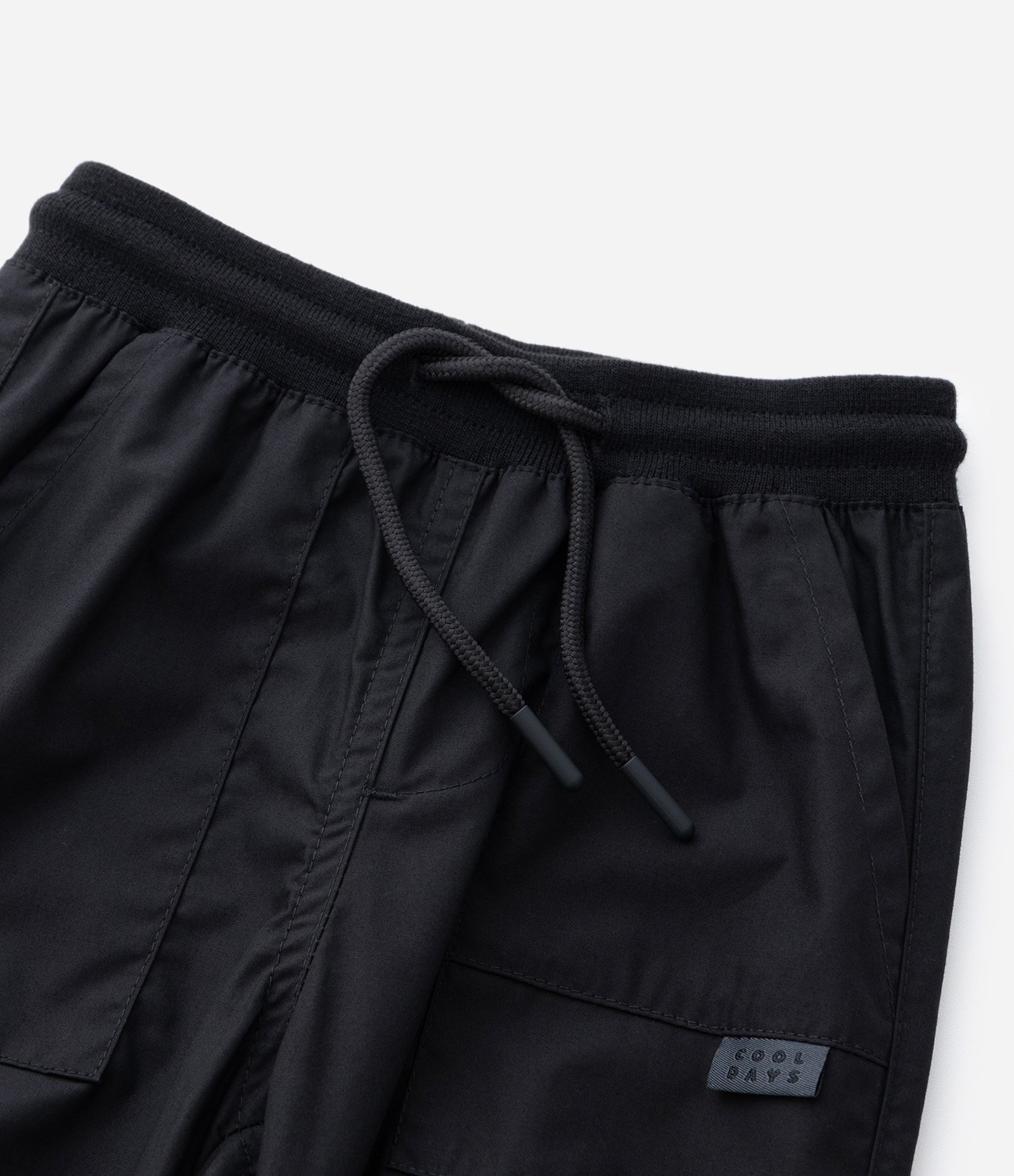 Calça Infantil em Sarja com Bolsos e Recortes - Tam 1 a 5 anos Preto 7