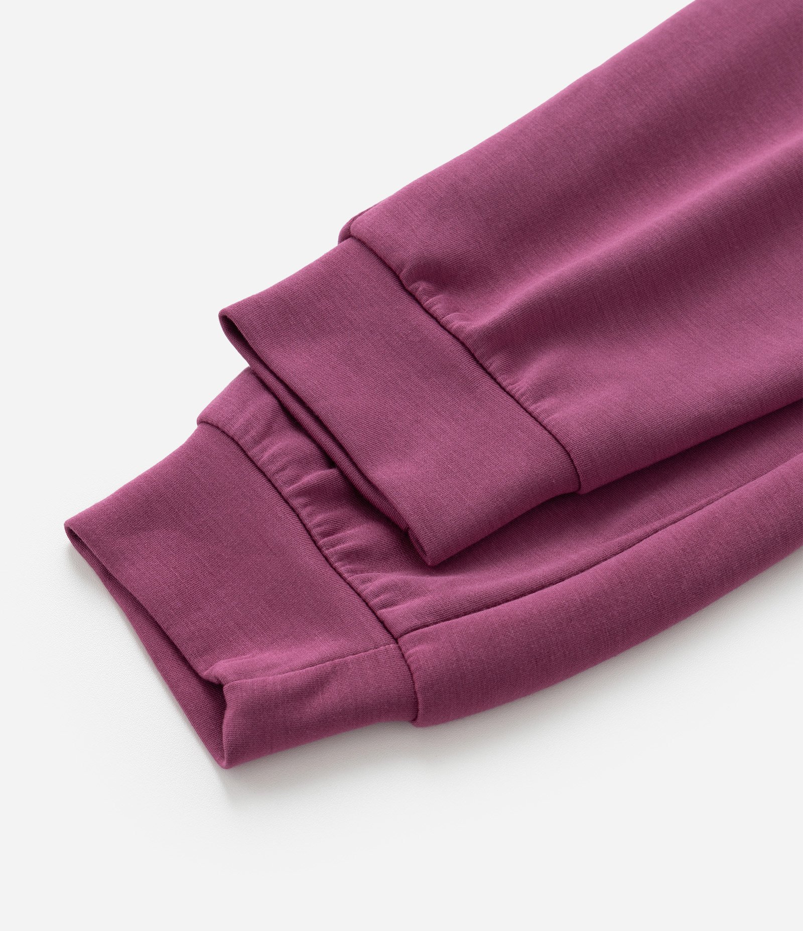 Calça Básica Infantil com Toque Suave e Recortes - Tam 5 a 14 Anos Vermelho Bordô 4