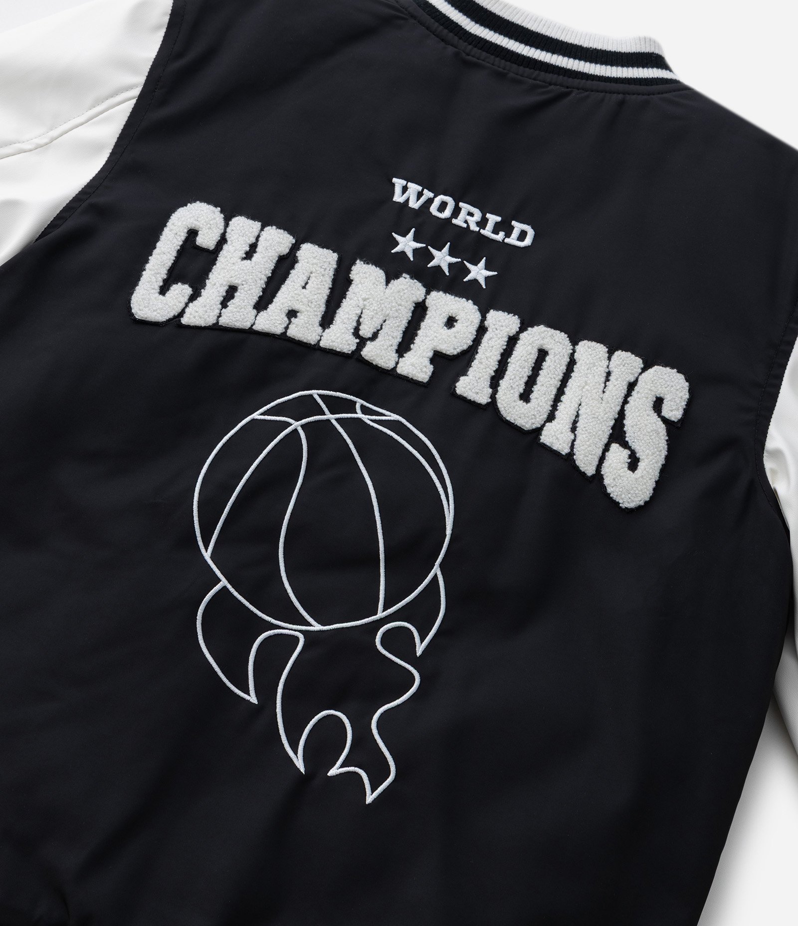 Jaqueta Bomber Infantil com Bordado Frente e Costas - Tam 5 a 14  Anos Preto/Branco 9