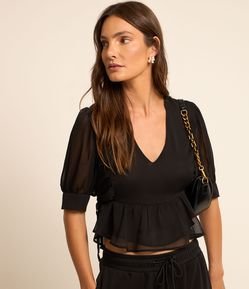 Blusa em Chiffon com Decote V com Recorte e Amarração na Cintura