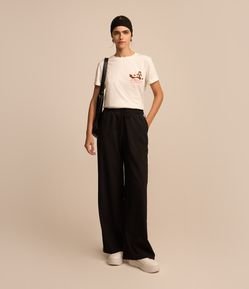 Calça com Elástico no Cós e Listras Contrastantes