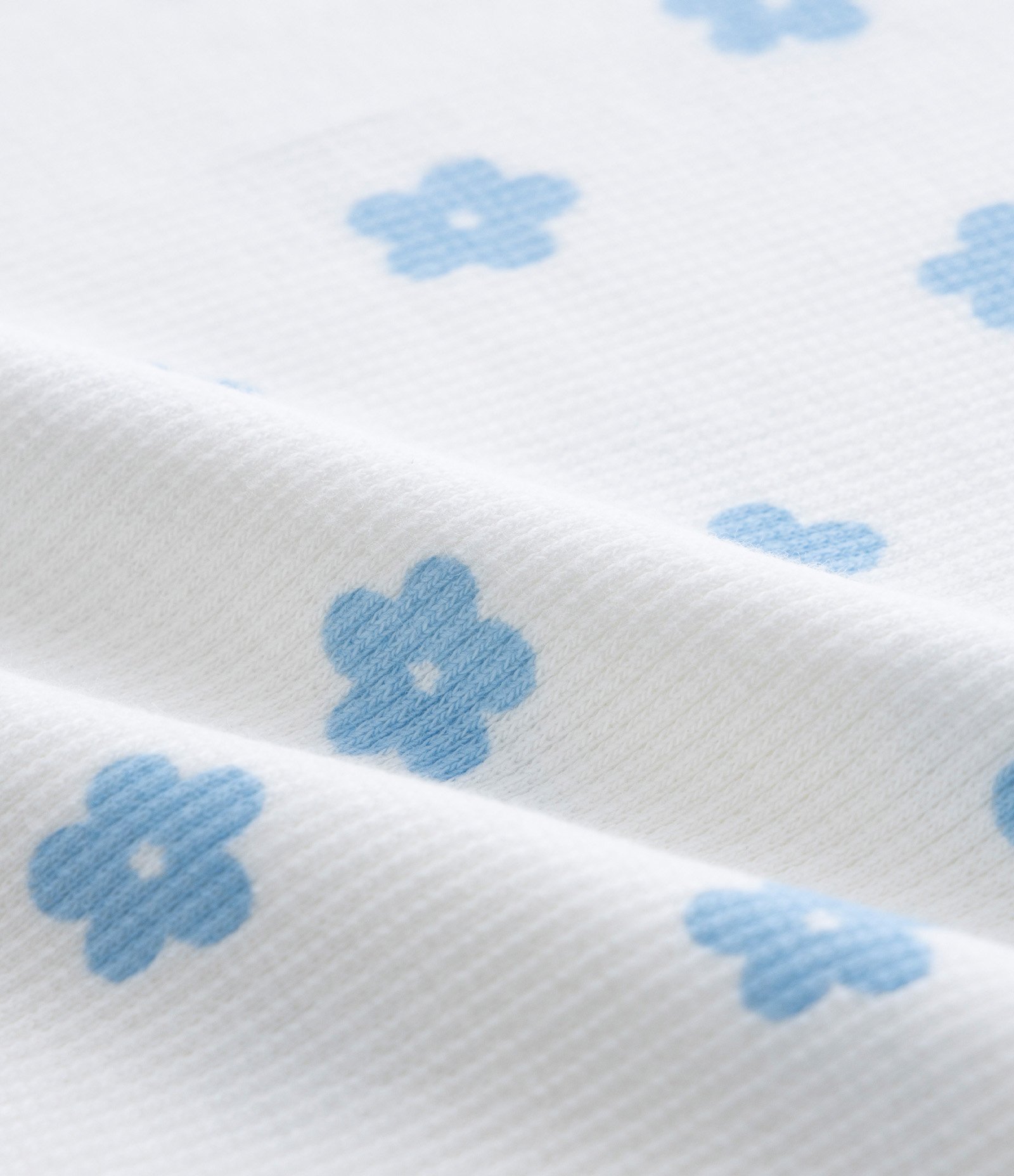 Blusa Curta Infantil com Estampa de Mini Florzinhas - Tam 5 a 14 Anos Branco/Azul 3