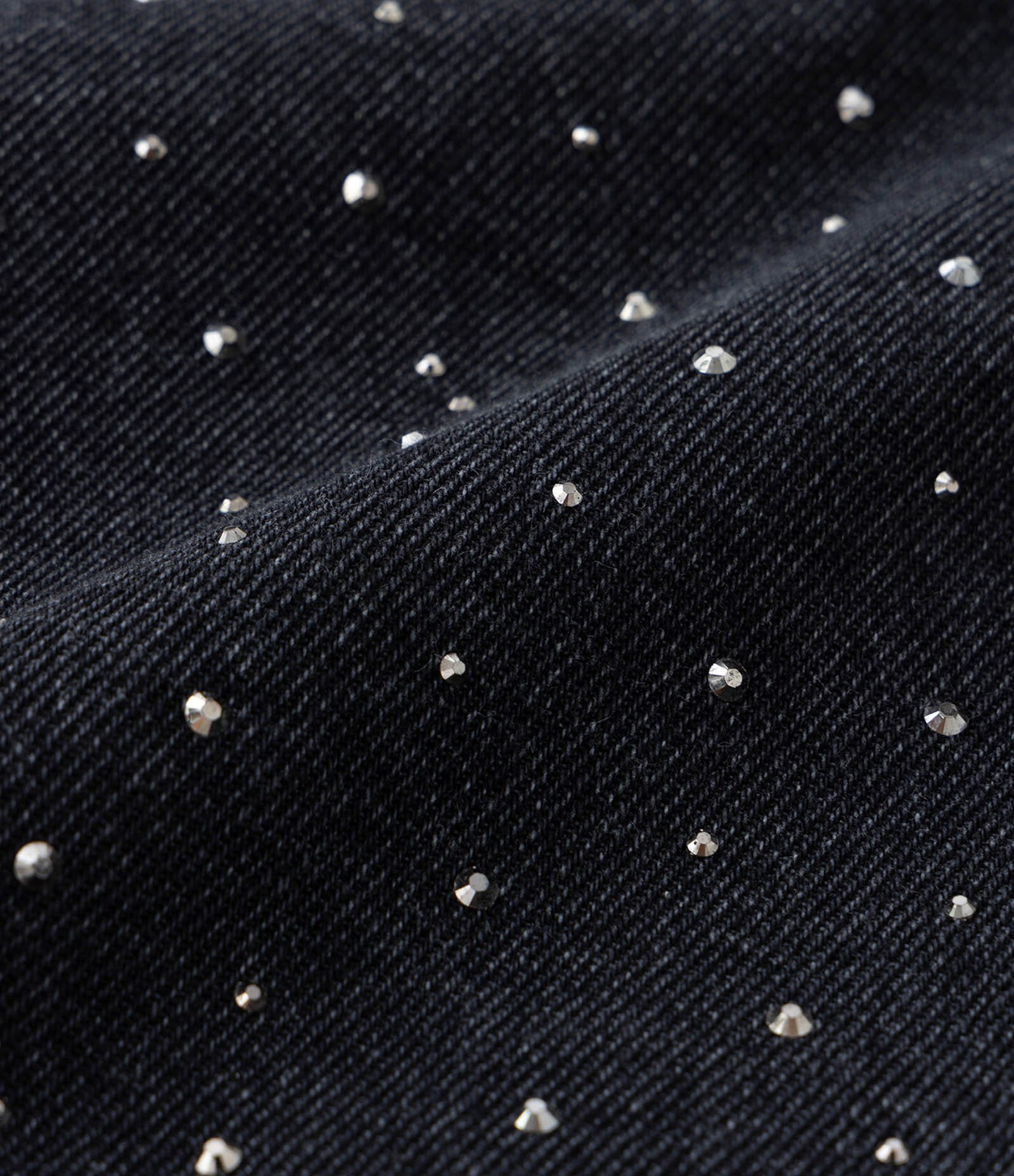 Short Cintura Alta Infantil em Jeans Aplicação de Strass - Tam 5 a 14 Anos Preto 3