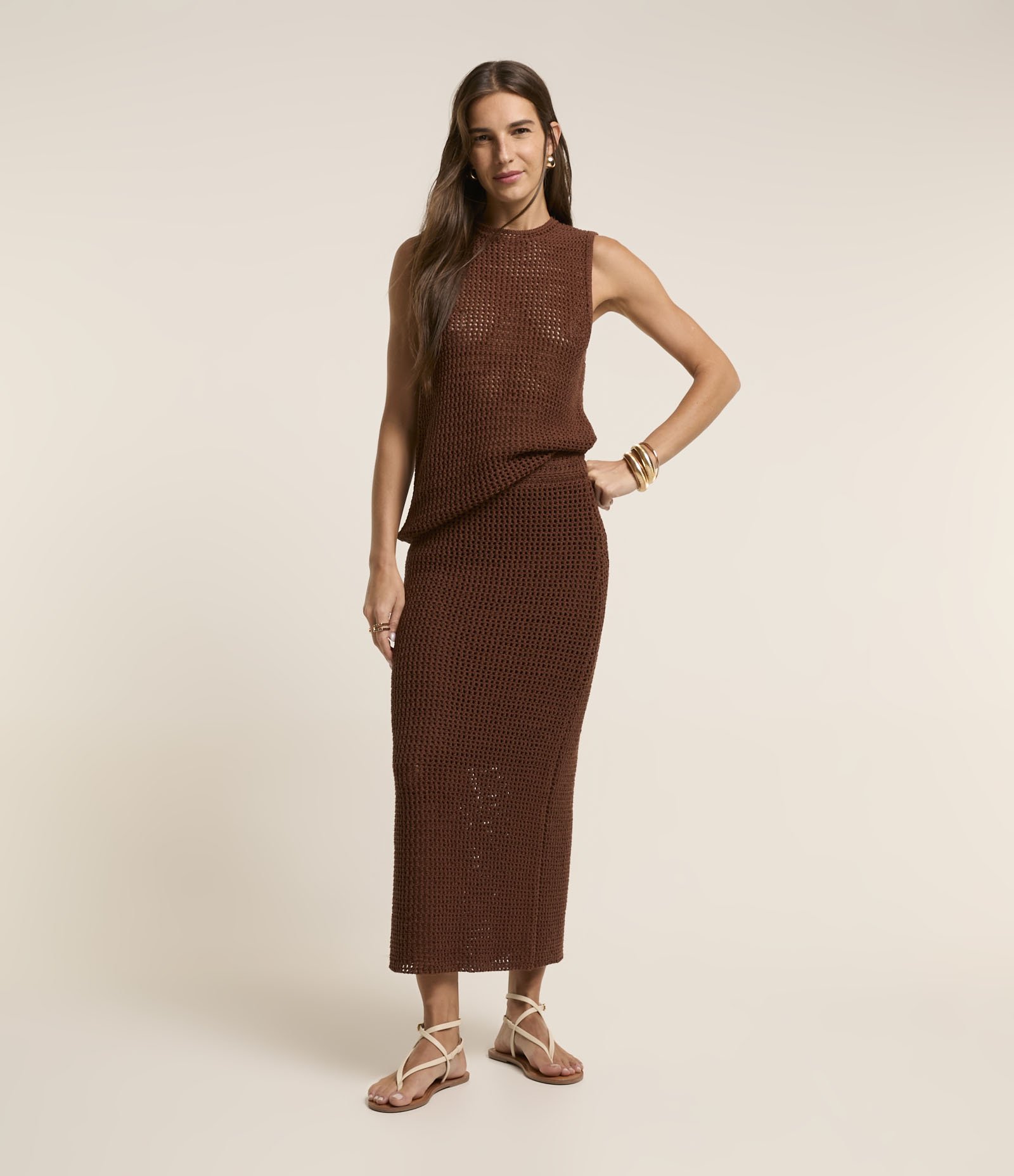 Blusa sem Manga em Crochê com Texturas Marrom 3