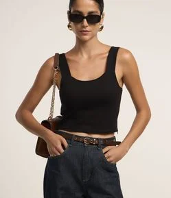 Blusa Alça Larga Cropped em Viscose com Ponto Roma