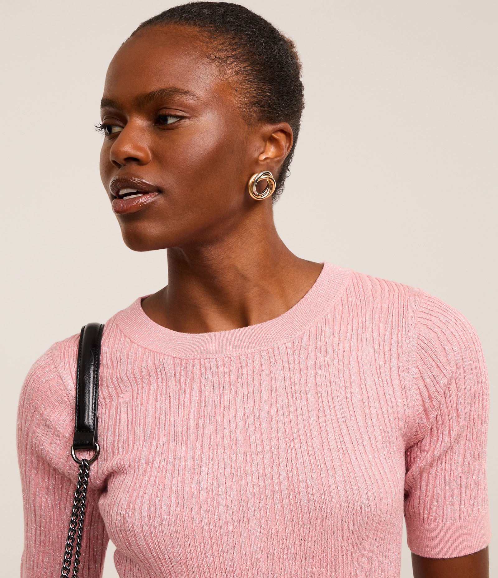Blusa em Tricô com Ponto Diferenciado e Caimento Leve Rosa 4