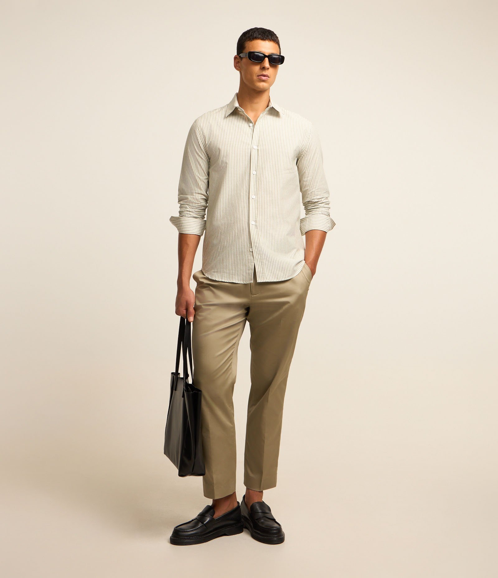 Camisa Regular em Oxford com Listras Fio Tinto 2